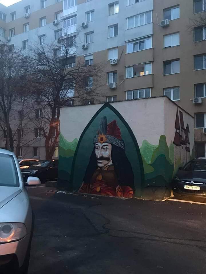 Street art in Bucharest.
#vladtheimpaler #dracula #gothicadvent #HorrorArt