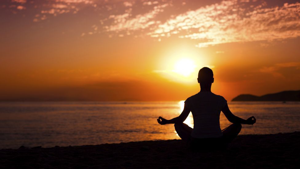 DrewzerNC's tweet photo. I find it #odd how many ppl react #viscerally &amp; #negatively to the very #idea/#concept of #mediation. 🤔 Does anyone else #experience this? I know it doesn't matter ultimately, but it seems #unnatural in a way I can't exactly describe. 🙏🏼 @ExoAcademian @AWaifSoul #ufotwitter https://t.co/Q52zcHyUiL