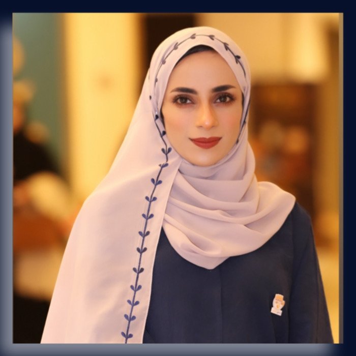 الفنانة <a href="/wafa_al_harthy/">~Wafaa~</a> عضوة المجموعة وهي من #الأشخاص_ذوي_الإعاقة الحركية، تُشارككم إبداعها بلوحة رقمية بعنوان "الحُليّ العماني".
#أداتي_حياتي