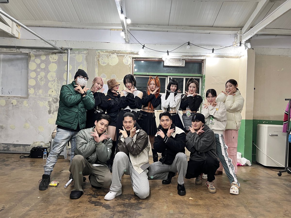 3dcolordoobu's tweet photo. #h1key #건물속에피어난장미 #roseblossom
#performance #directing #doobu https://t.co/AdO73benMu