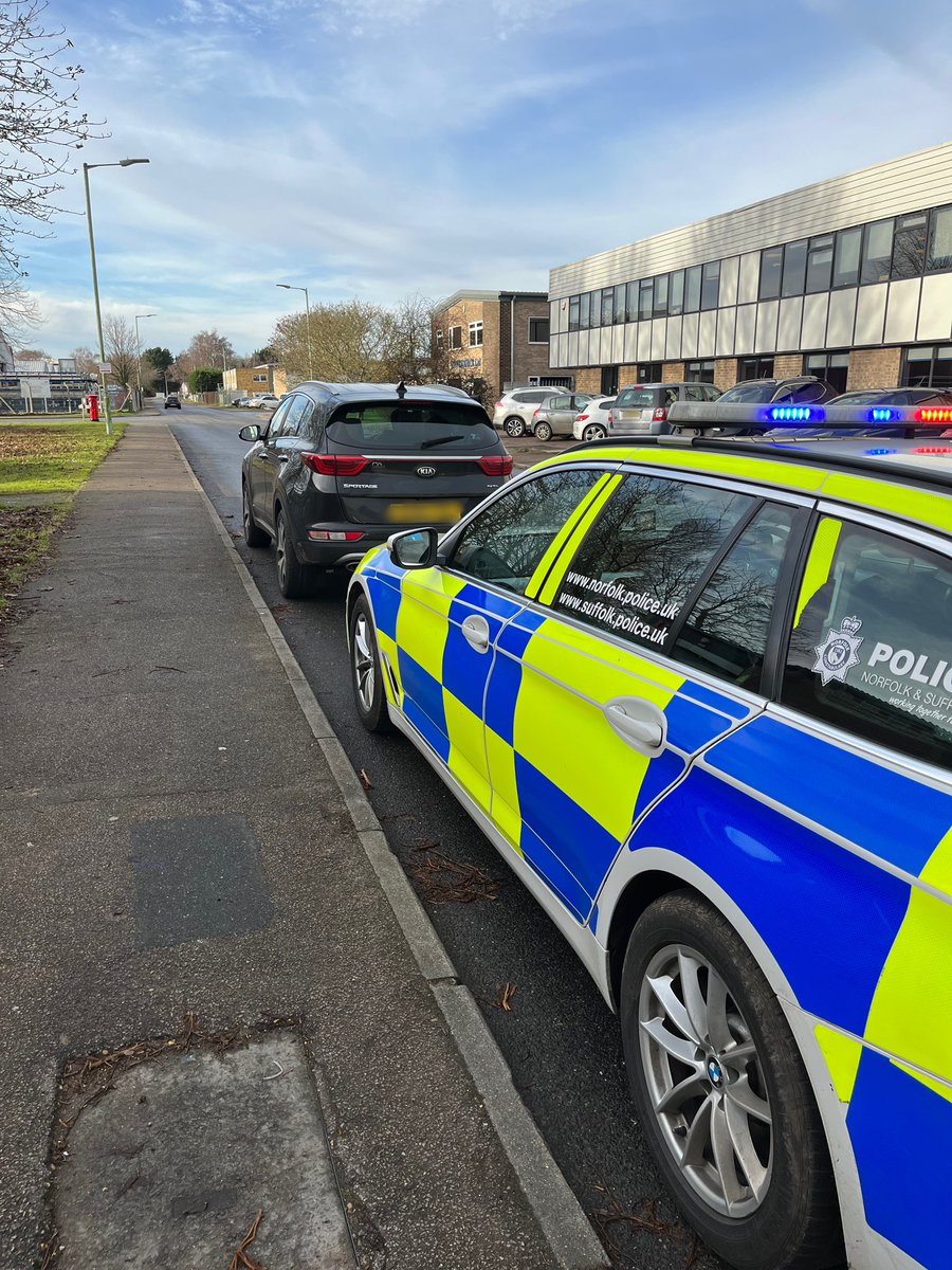 NSRAPT's tweet photo. Vehicle passed us on Field Road, Mildenhall @OpTutelage showing no insurance. Checks with @DriveInsured revealed vehicle was not insured however the driver tried to deceive us at the roadside by insuring it whilst we were dealing with them. Reporter and seized #PC1815 #PC1809 https://t.co/suWkWHiMiv