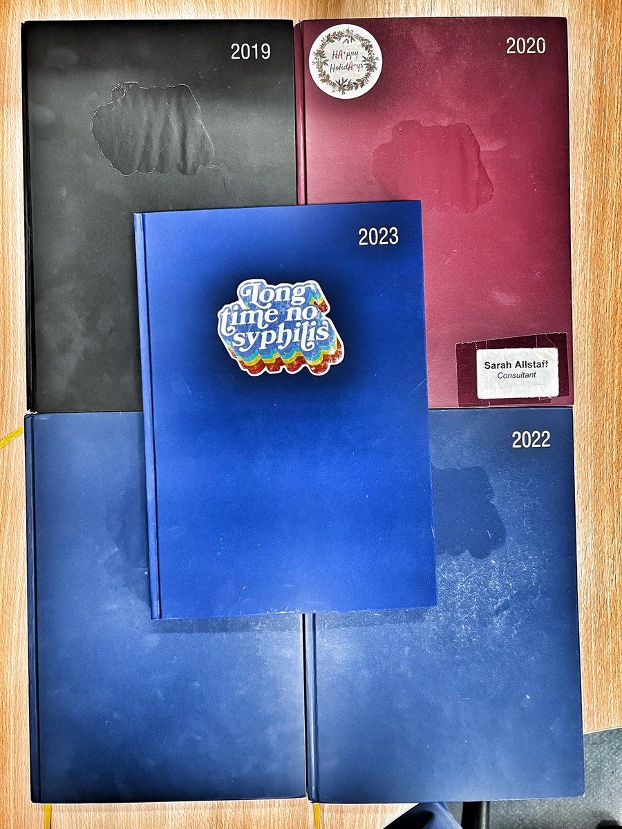 DrSarahAllstaff's tweet photo. Just relocated my @ltnsyph sticker for the fourth time. Quality sticker. Would be quite delighted to find some syphilis in amongst all the gonorrhoea just now. #dontforgetsyphilis #syphilisiseasy #easytocatch #easytotest #easytotreat #somuchgonorrhoea #soverymuch https://t.co/jISeczJkzj