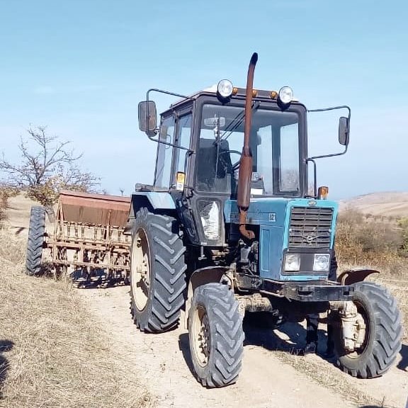 marutvanian's tweet photo. The tractor stories comes back. 

"Azerbaijan opens fire at farmers in Karabakh’s Hatsy village today", the Artsakh Interior Ministry says.

No casualty, agricultural work has been stopped.

The Police collected the facts and handed them to the Russian peacekeeping contingent. https://t.co/VESoNti9l4