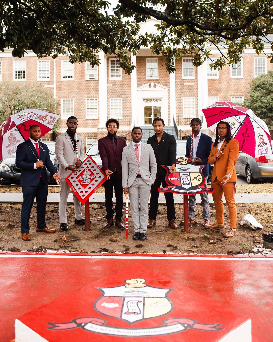 sep_kapsi1911's tweet photo. Brothers of the Gamma Mu Chapter repping on the campus of Benedict College for Founders' Day.
Reposted from @gm_nupes
#kapsi1911 #seprovince #j5 #kappa112 #achievement https://t.co/o0ZmfbaqAa