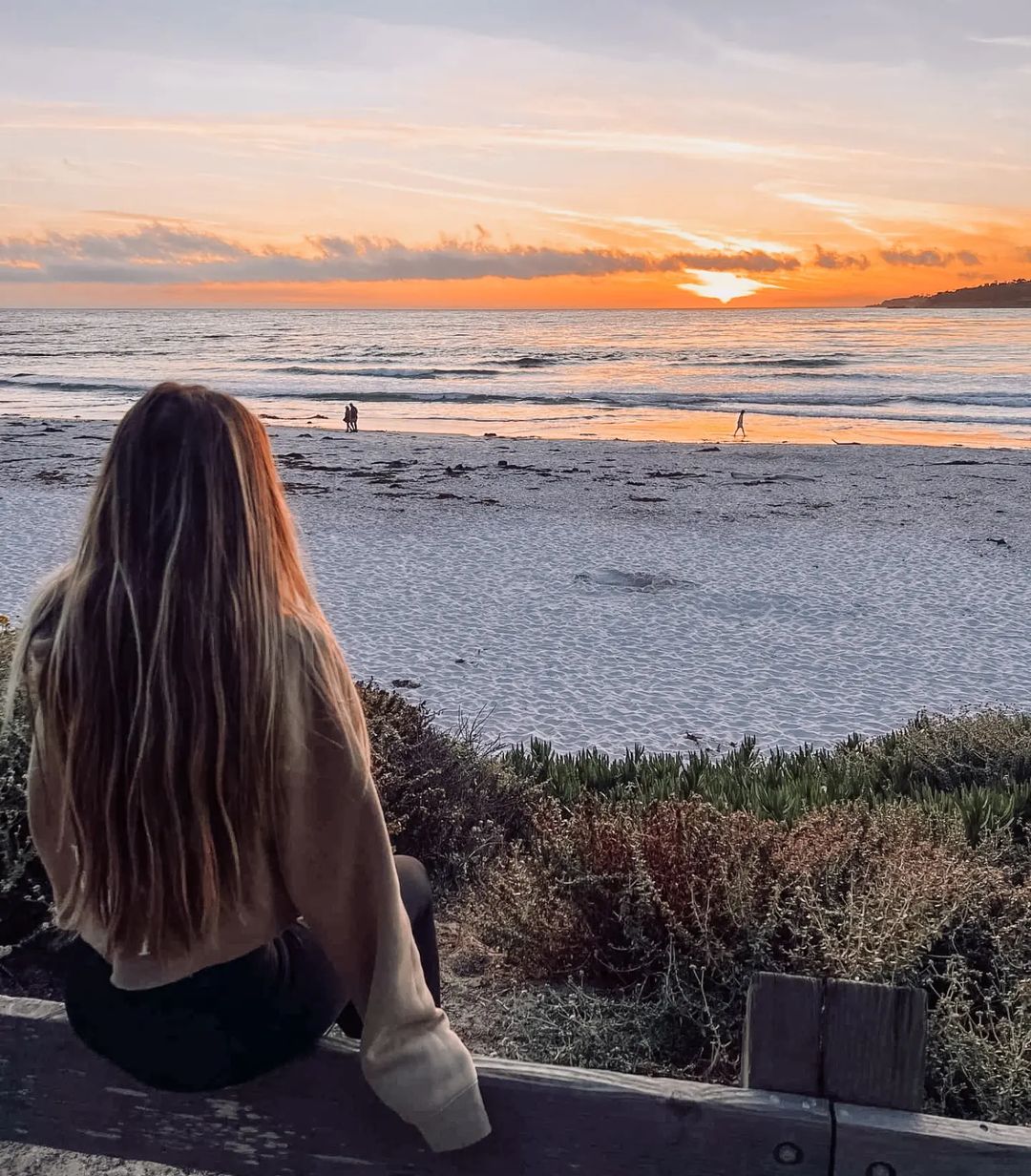 Carmel by the Sea Bed And Breakfast : Discover a Blissful Getaway