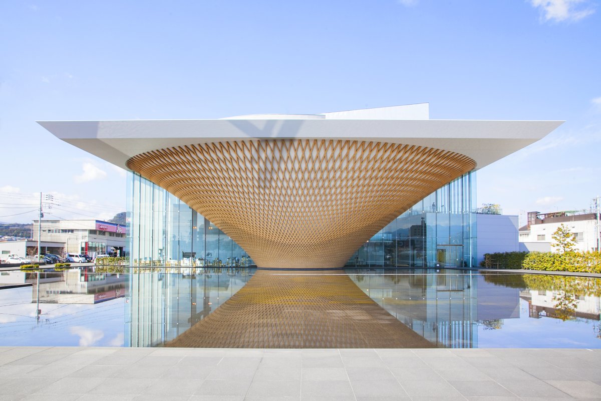 HumeWhitehead's tweet photo. The prefecture of #Shizuoka, home to the iconic Mount Fuji and located just one hour from #Tokyo by bullet train, boasts an array of impressive tourism landmarks by famous Japanese #architects, perfect for travellers with a keen interest in design. https://t.co/kbal3BO3Wl https://t.co/SPgleT9waz