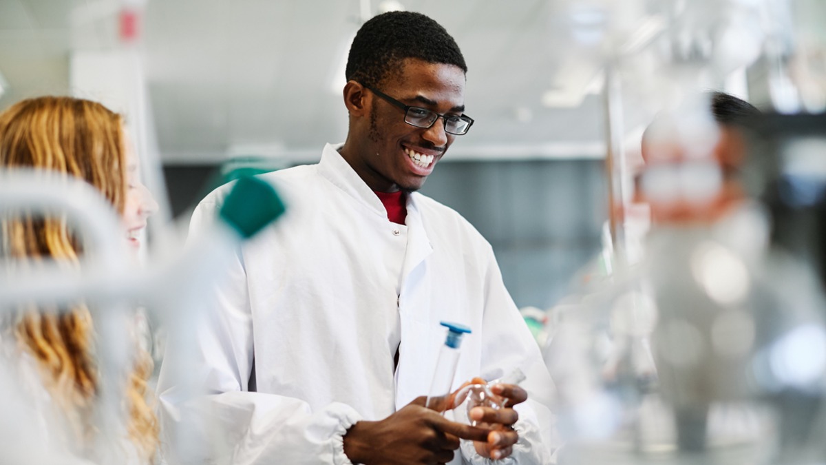 tcdglobal's tweet photo. Research is at the heart of everything @tcddublin does. Being a student here means that these skills will be a key focus of your work –  giving you a huge advantage after you leave these walls. #ThinkTrinity #TCDGlobal Learn more: https://t.co/OOPrPLdjxC https://t.co/AXJxXo5kZT