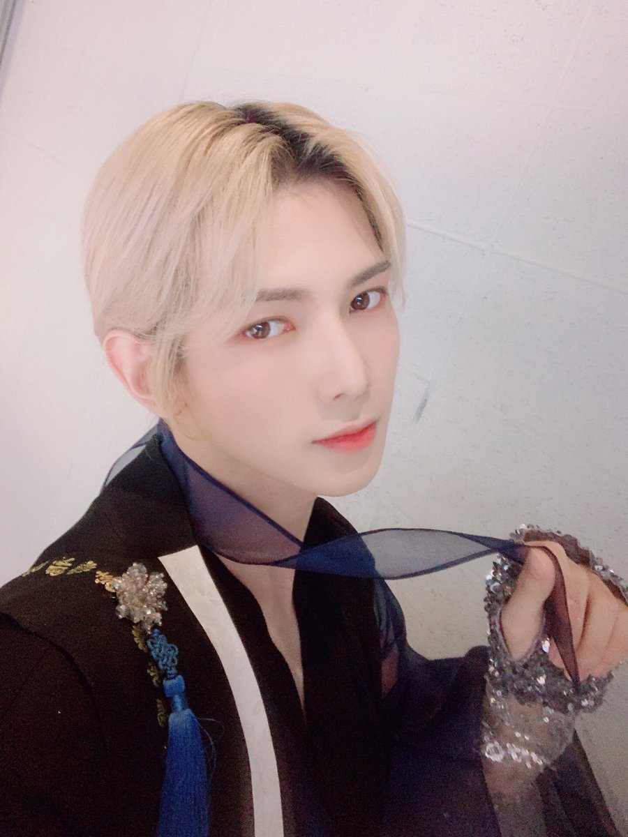 serunikuning's tweet photo. Jjongsang historical au prompt
Prequel the time comes https://t.co/bf4TM4wvzZ