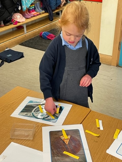 HambrookSchool's tweet photo. In Reception we have been finding out lots about triangles and circles this week. Talking about their features, finding , sorting and making them. #Hambrookr #eyfsmaths https://t.co/T8XNln0qn9