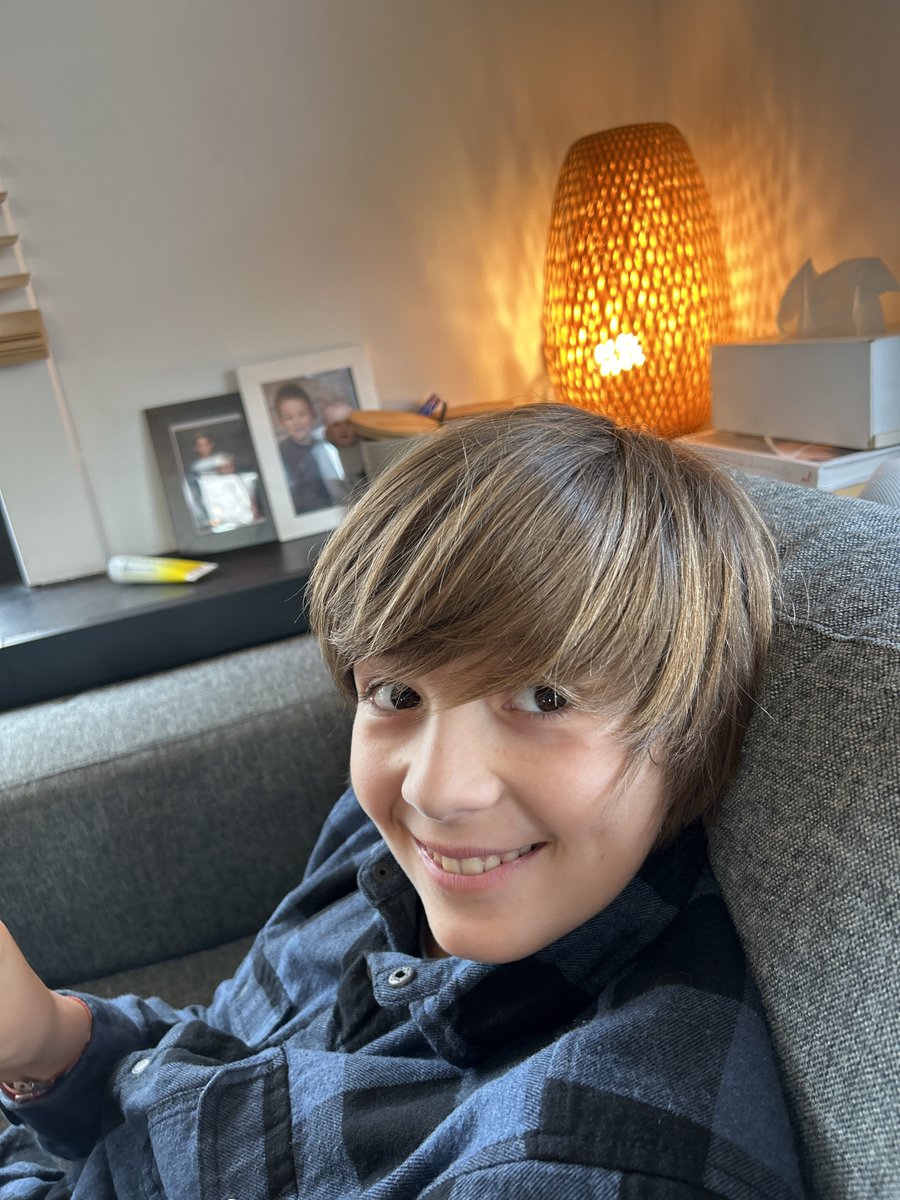 StryKaizer's tweet photo. @jimfaes My 12y/o’s haircut is <none> ☺️ https://t.co/etQPjKjdO7