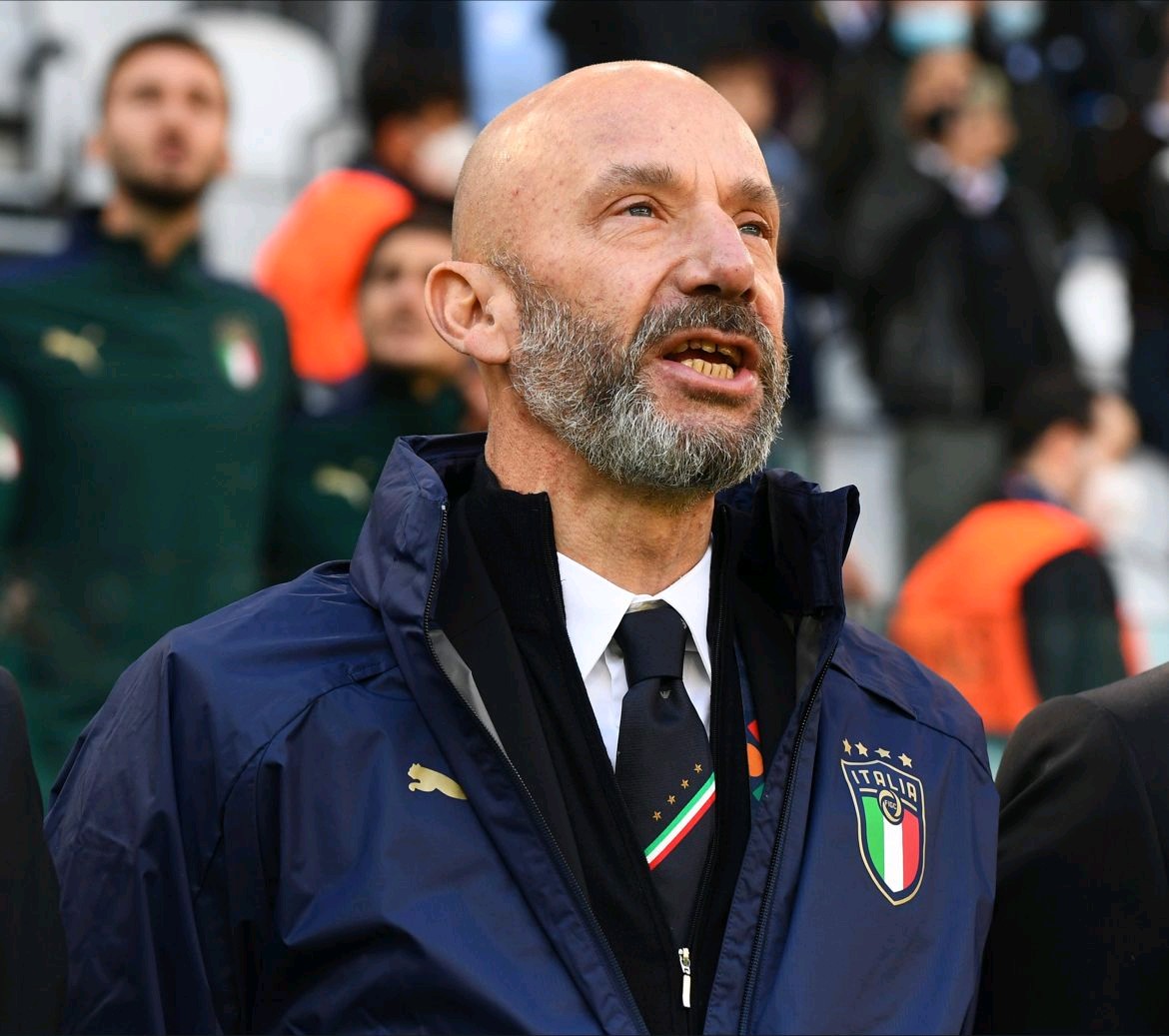 Alessmoscarini's tweet photo. un grande campione
un grande Uomo
#rip #GianlucaVialli https://t.co/sNIIISOgDj