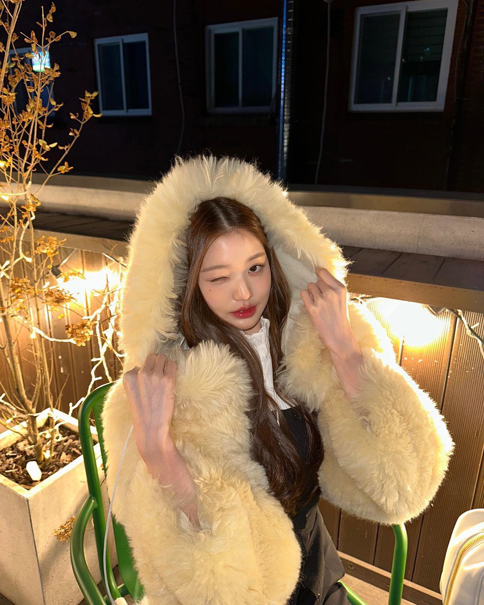 WONYOUNG HOUSE tweet media