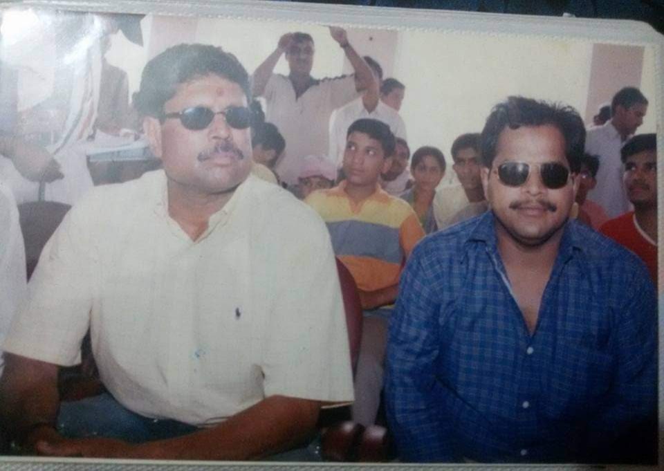 RameshT08070648's tweet photo. Happy Birthday Kapil Dev ji 🎉🎉 https://t.co/xcV1dfNQ6Q