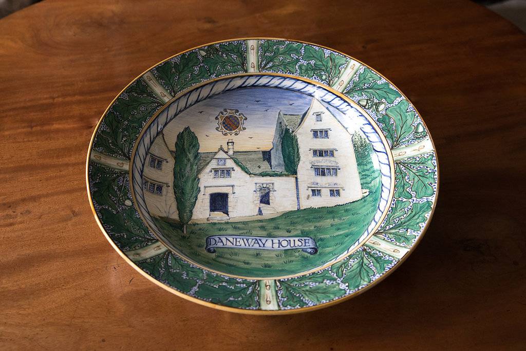 EmeryWalker_org's tweet photo. Join us 22 February at Olympia Auctions to hear Architectural Historian, Jeremy Musson, discuss houses in the #Cotswolds, including #EmeryWalker's country retreat #Daneway! To purchase tickets: https://t.co/ghBcDgJGA5
#FebruaryEvents #ArtsandCraftsMovement #HistoricHouses https://t.co/bwEUduIghS
