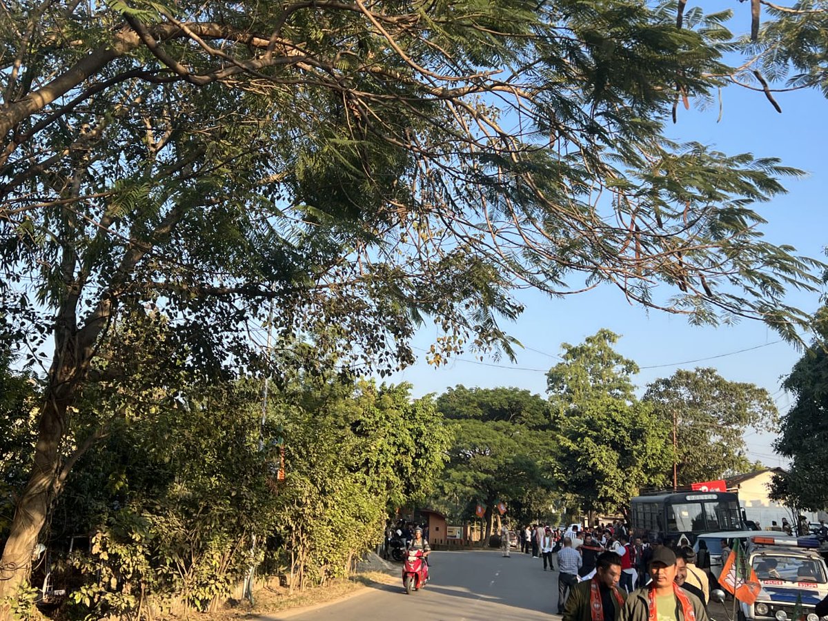 BJP1Dimapur1's tweet photo. BJP 1 Dimapur 1 Party Karyakartas and thousands supporters of our leader Shri Tovihoto H Ayemi, Hon'ble Advisor and MLA Power, GON, warmly welcome Shri Amit Shahji, Hon'ble Union Minister of Home Affairs and Cooperation GOI, To the land of Festivals Nagaland. https://t.co/E7GLegFvwu