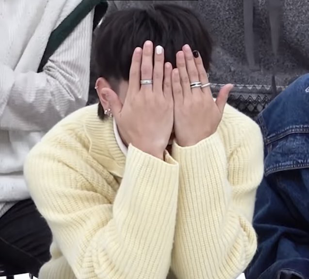 hongmoni's tweet photo. @yyeekies waaaa dan ilysm friend 🥹🫶🏻 wouldn’t want to talk about bears and acnh with anyone else https://t.co/rdk5k6Mg5E