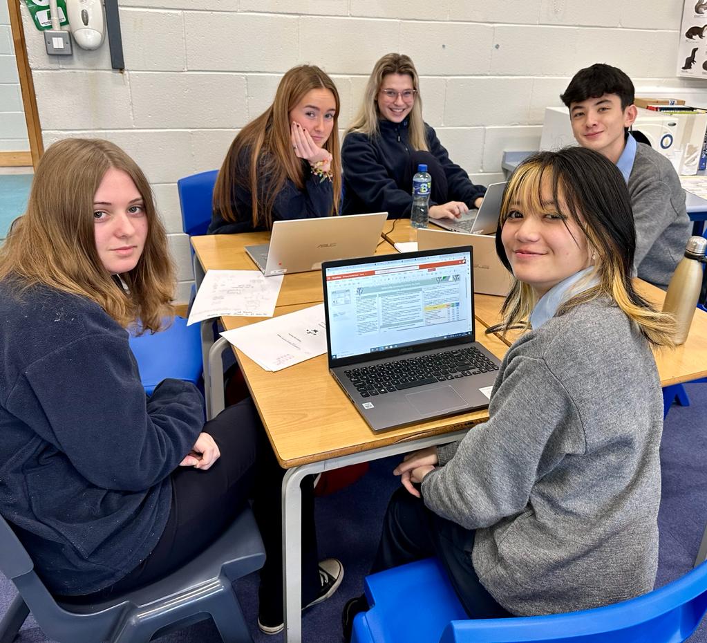 balcsie's tweet photo. 4th Year students preparing for next weeks @BTYSTE  exhibition #btys #Stand4530 #Stand4528 #STEM #biologyclass https://t.co/N5WDEXR3DI