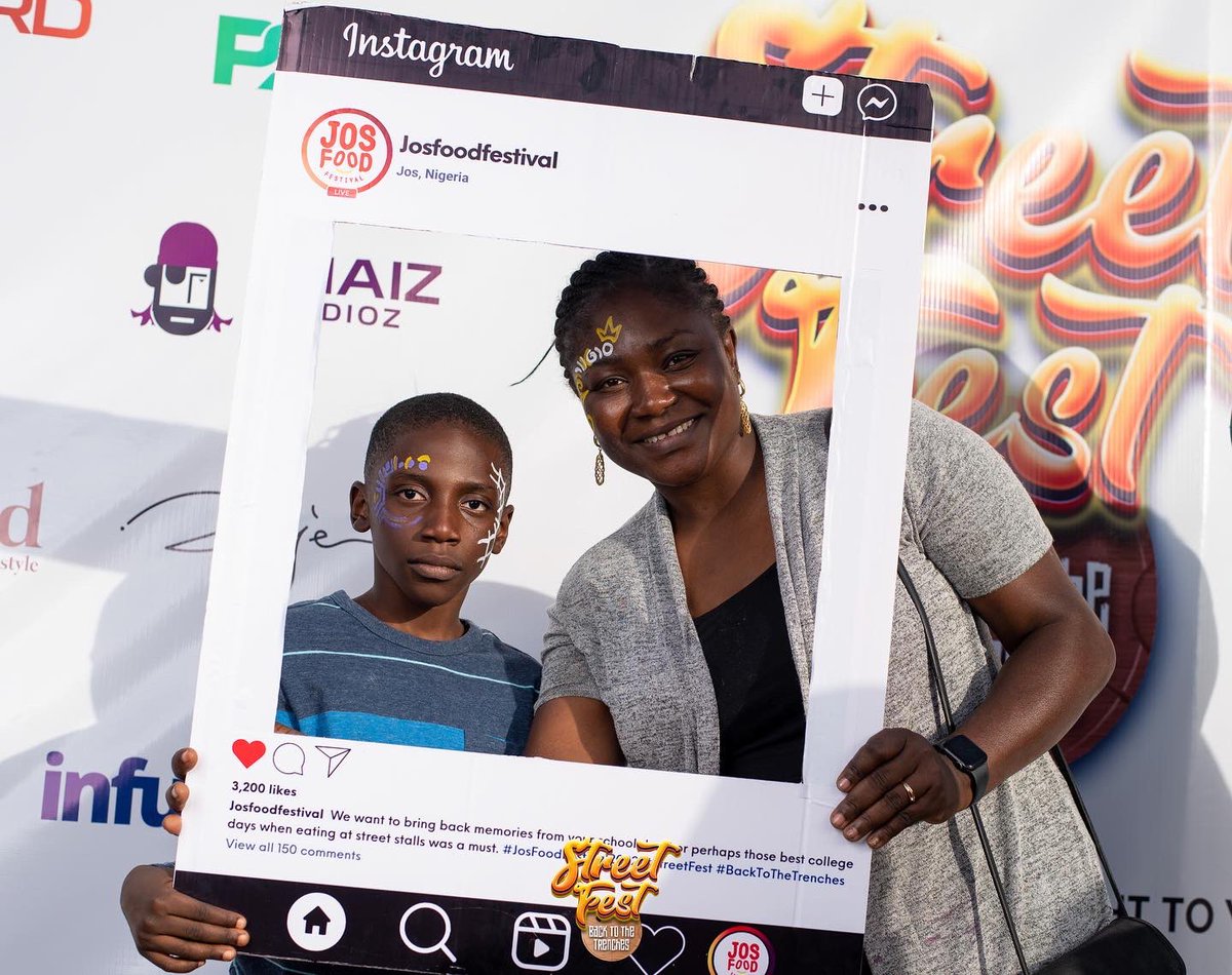 Josfoodfestival's tweet photo. Say cheese! ππΈ
#JosFoodFestival2022 #StreetFest #BackToTheTrenches π₯ https://t.co/XJjIVYrnM2