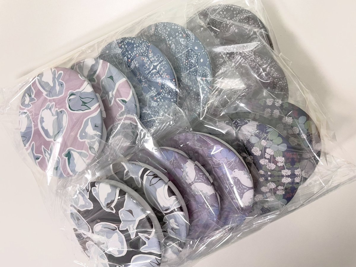 yappyhappy0212's tweet photo. アドプリントさんに印刷をお願いしていたミラーが届きましたー✨✨✨
かわいーーーー!!!
ウサギ万博に持って行きますー🐰💕
#アドプリント #ADPRINT #うさぎ万博3 #デザフェスギャラリー #プリント #テキスタイル #うさぎ好きさんと繋がりたい https://t.co/Lm7pT5BcDY