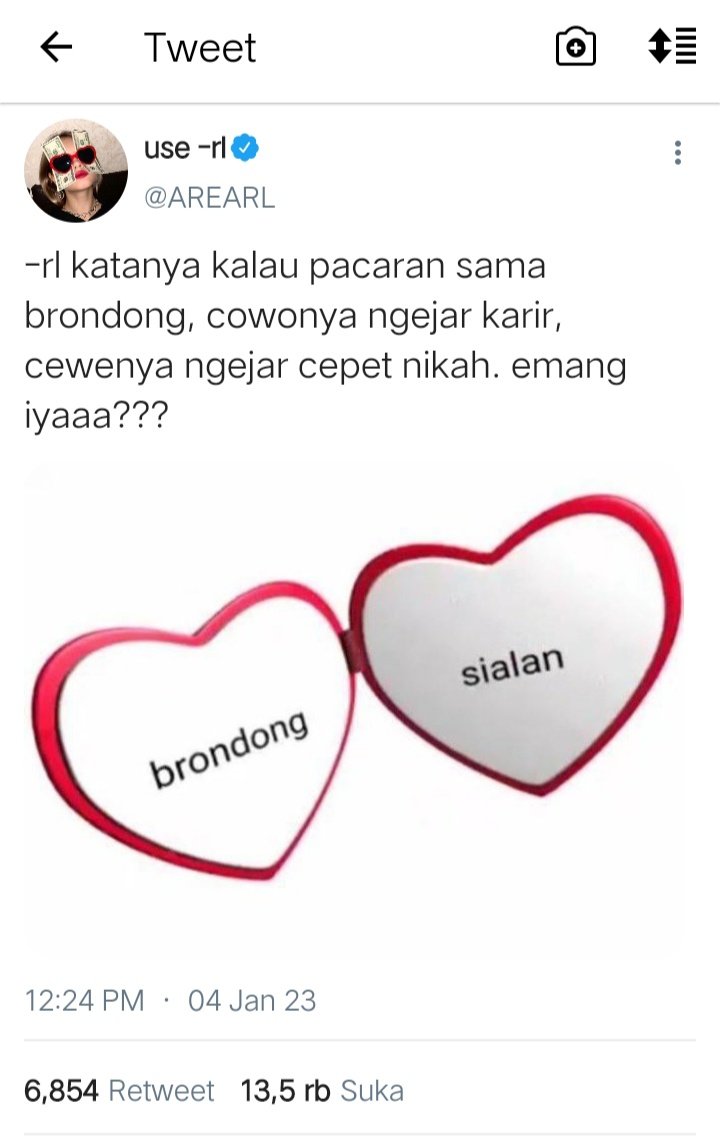 yeojammm's tweet photo. Januar Hattala, brondong sial*n.

— park jeongwoo au
written by yeojammm https://t.co/G3Lm2rSkyq