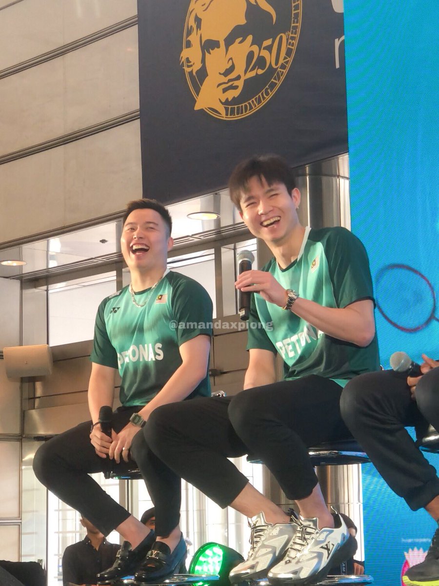 eggeu_tareteu's tweet image. 040123 Chiasoh 谢苏组合

Our current 🇲🇾 top ranking MD ❤️

#sohwooiyik #aaronchia #chiasoh #苏伟译 #谢定峰 #BadmintonMalaysia

*kindly DO NOT reupload