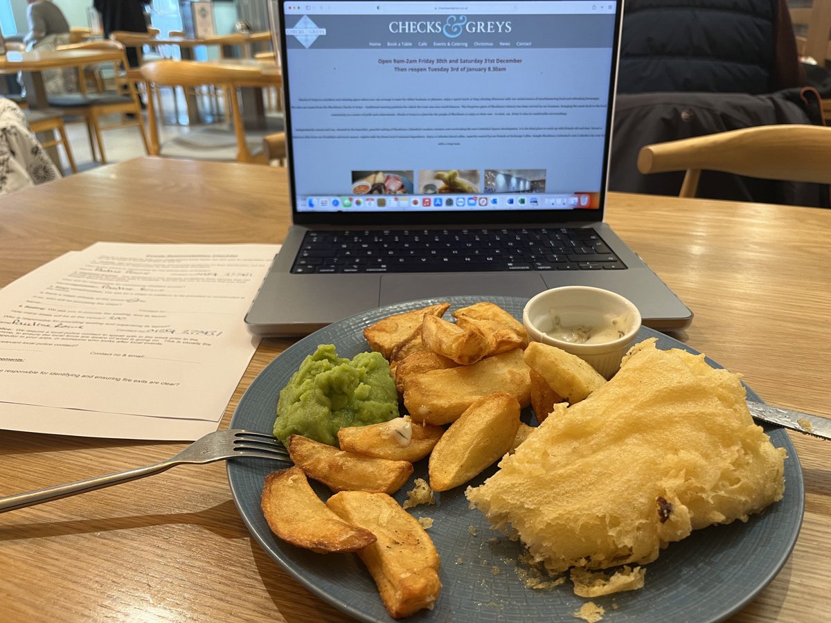 First working lunch of the New Year ⁦<a href="/ChecksandGreys/">Checks & Greys</a>⁩ best fish and chips in town ⁦<a href="/bbcathedral/">Blackburn Cathedral</a>⁩ ⁦<a href="/cofelancs/">The CofE in Lancashire (Blackburn Diocese)</a>⁩ ⁦<a href="/Blackburn_BID/">Blackburn BID</a>⁩. Squash those January blues and pop in for a few bites of outstanding Lancashire grub!