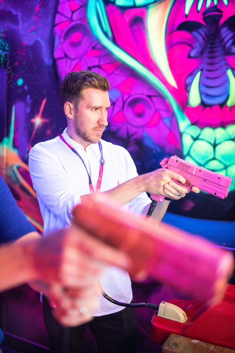 marketedlive's tweet photo. Buy #MarketEdLive Creative Climate on demand now or we'll set Ross and his pink pistol on you 🔫
Just kidding, it's actually like you've got us a gunpoint for £90 😅
Get 2023 started with some fresh marketing info 👇
https://t.co/k4YqmaSwFJ
#CreativeClimate #Birmingham https://t.co/OX8JivBkhJ