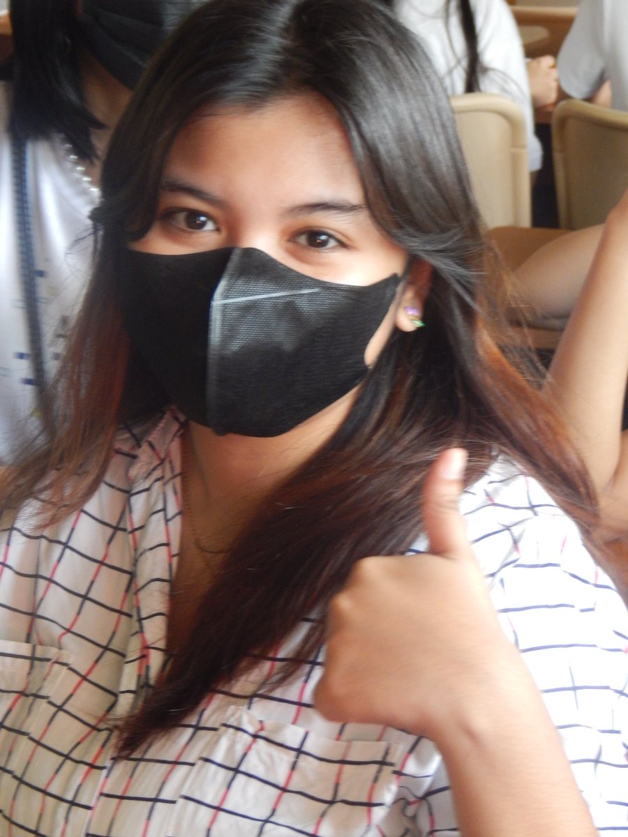 Thea_ncd's tweet photo. ganda ko https://t.co/ce2WhS5VMw