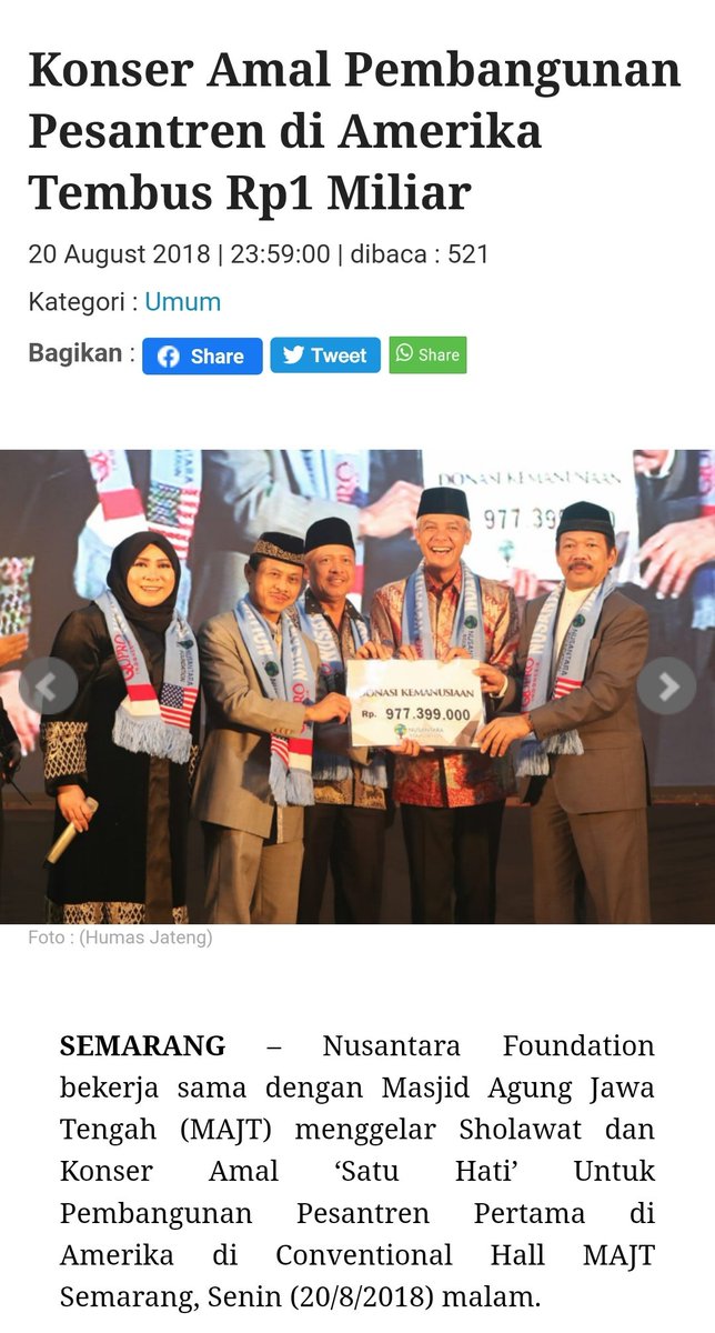 gus_dibyo's tweet photo. Kalo dapat dana utk kepentingan sendiri atau yayasannya, Kelihatan bahagia dan senyum lebar cerah ceria ya Pak @ShamsiAli2

Kalo Pak Ganjar ngasih ke warga yg membutuhkan kok dinyinyiri? https://t.co/hPwc4JJk9N