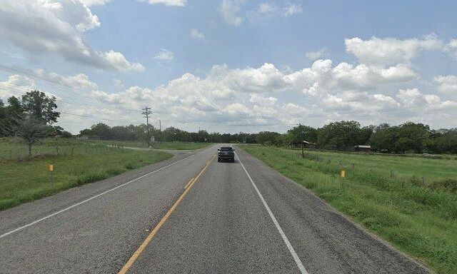 lost_journeys's tweet photo. I am around Beeville, United States now, heading to Mexico. https://t.co/7rMrPFkMH7 #lostjourneys https://t.co/P3slBwZll3