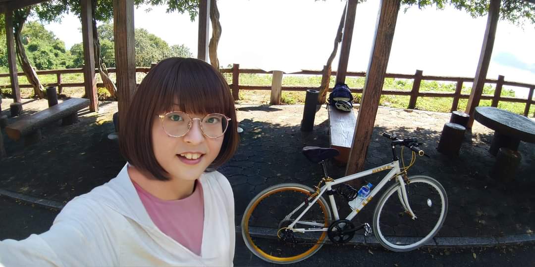 _miyuki33's tweet photo. あけましておめでとうございます🎍
今年もよろしくお願いいたします🙇‍♀️
昨年の旅は自転車が中心でした🚵

広島県～愛媛県の島々を巡る旅は、しまなみ海道・向島出発～帰着で、因島の峠越え多数の難所・水軍スカイライン経由で、ゆめしま海道(弓削島～佐島～生名島～岩城島)へ。
疲れも吹き飛ぶ絶景👍️ https://t.co/0CoFGIH6PT