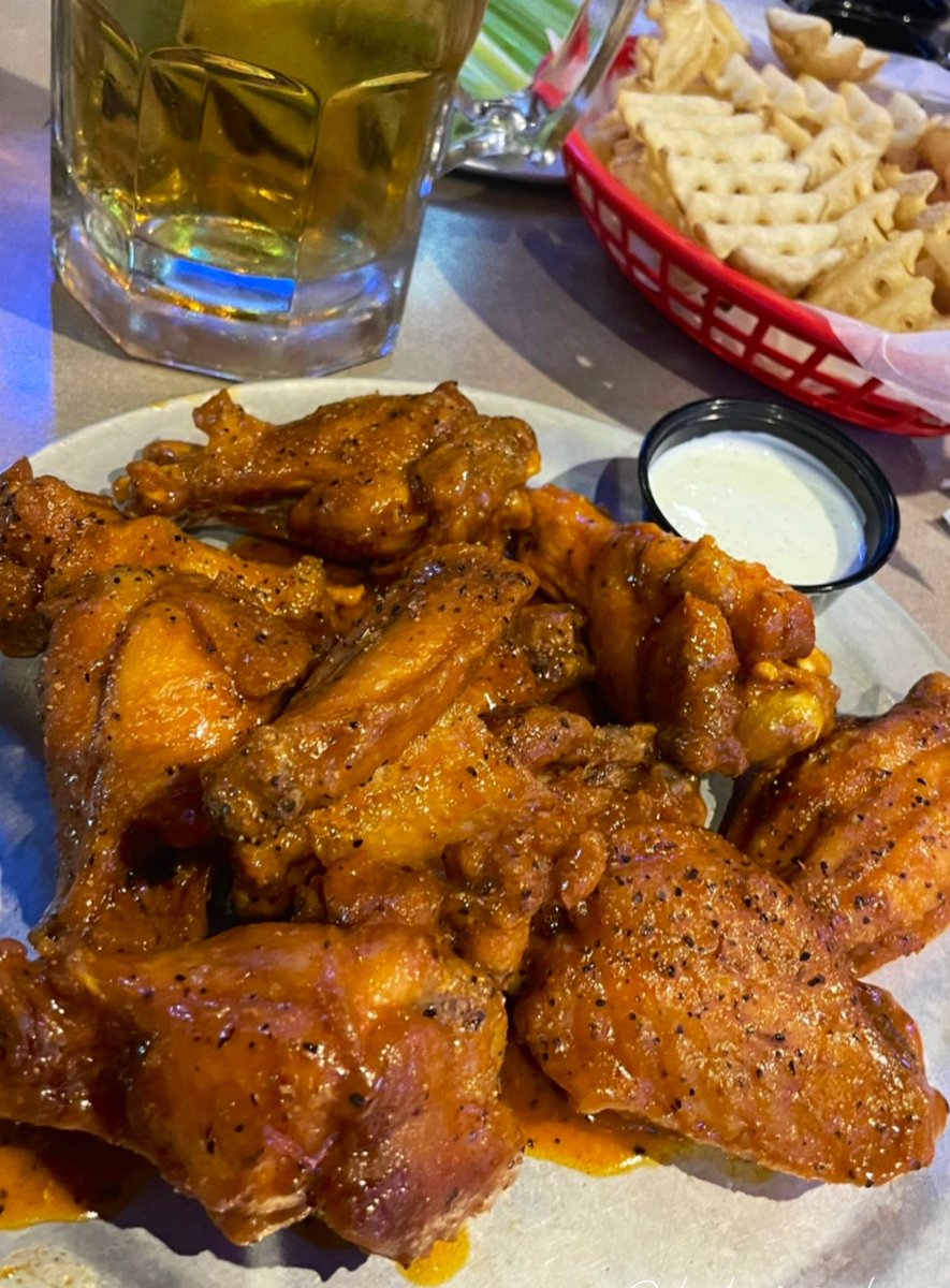 7:02am and I’m craving wings