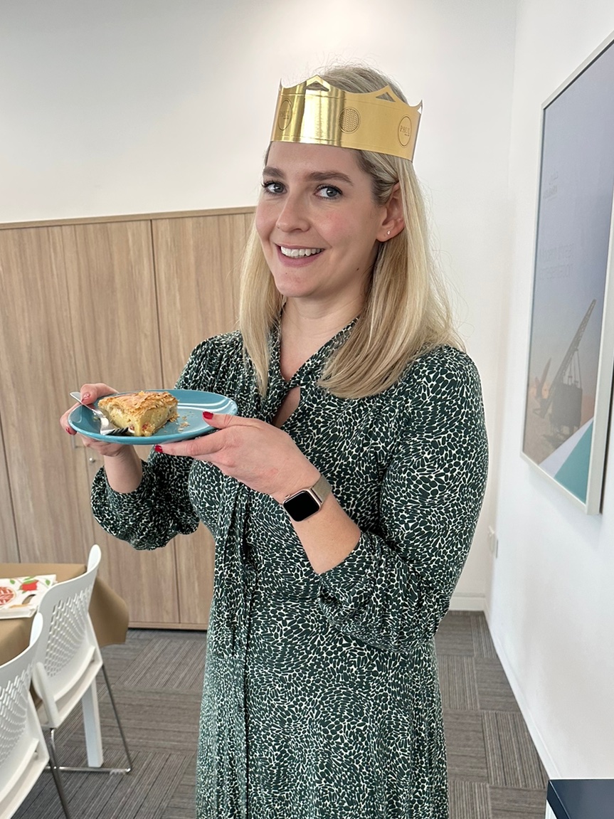 HoubaraDefence's tweet photo. Anri van Zyl, hailing from South Africa, enjoying as 👑 Queen for the Day the French ‘Galette du Roi’ #tradition for #Epiphany. 

#diversity #unity #workforceengagement https://t.co/VtkY1JFCR1