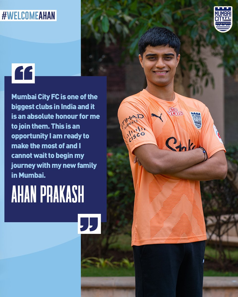 MumbaiCityFC's tweet photo. Welcome to #TheIslanders’ family, Ahan! 💙

#WelcomeAhan #MumbaiCity #AamchiCity 🔵 https://t.co/I9vgAC0qZw