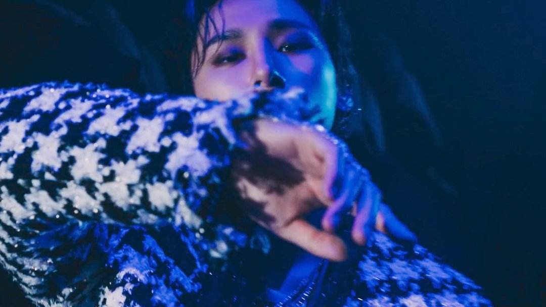changkyunchive's tweet photo. BEAUTIFUL LIAR 
#아이엠 ♡ #IM https://t.co/Ta8YddMpVD