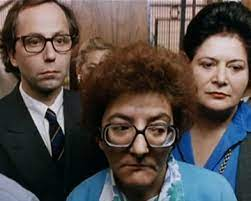 merlinpapin3's tweet photo. .@FredOL69007 Ce soir sur @France5tv le film #RienduTout de #CedricKlapish (1992) avec Fabrice Luchini Daniel Berlioux Olivier Broche Marc Berman Jean Pierre Darroussin Antoine Chappey Odette Laure Karin Viard https://t.co/OkmuomMwmL