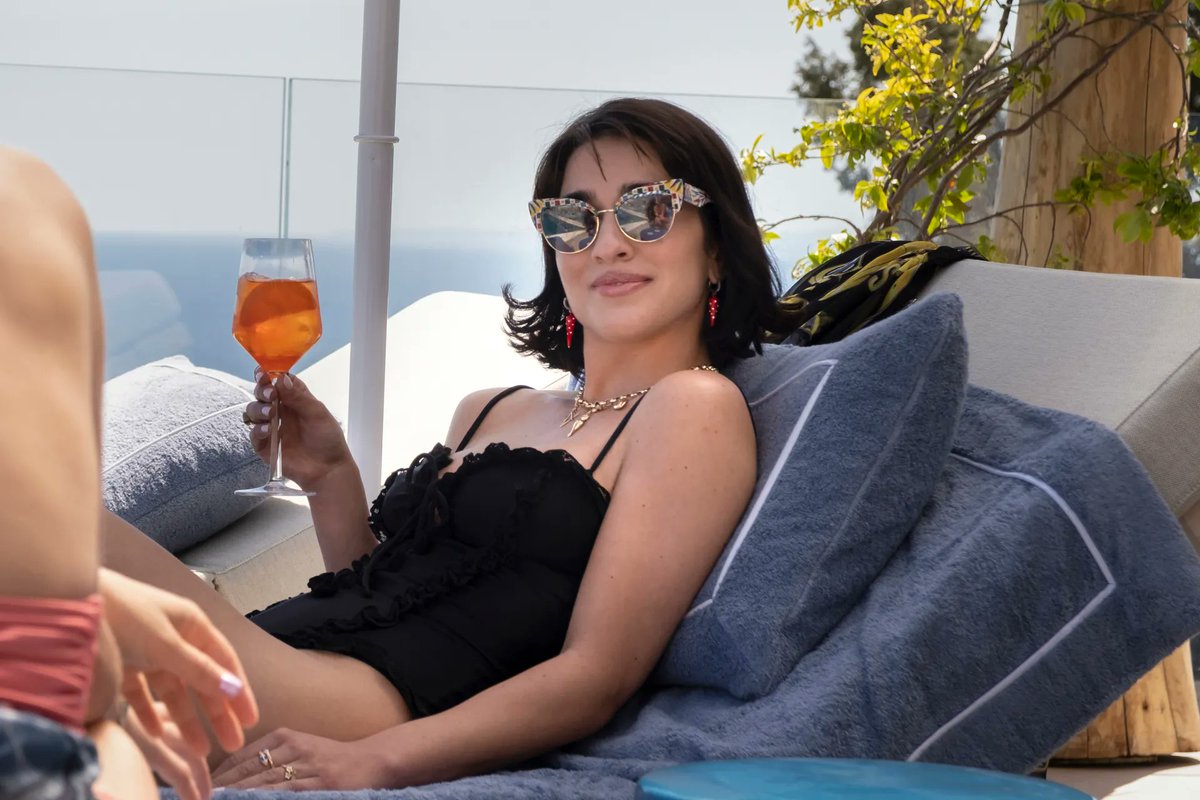 tednotlasso's tweet photo. when someone asks me if I know @BoysClubCrypto https://t.co/dGUSyiXdzc
