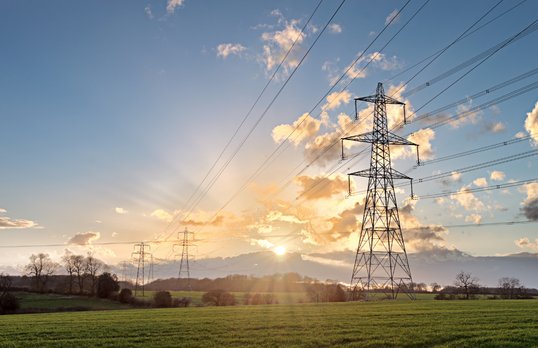 RIBA's tweet photo. RIBA President Simon Allford responds to the @CommonsEAC report which echoes our calls on the importance of upgrading the energy efficiency of our homes, and suggests the exploration of greener taxation strategies.

Read the full response here: https://t.co/cufP4mKvSu https://t.co/McdPpwsqga