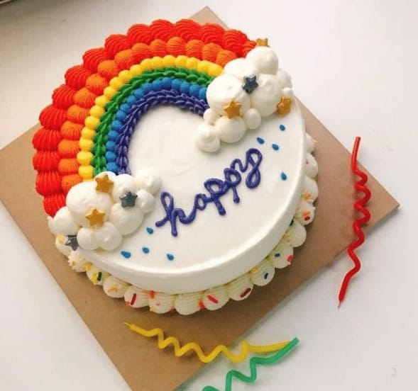 A colorful #rainbowcake to add more colors of love to your loved ones' life. Send online from FaridabadCake and make him/her happy. Book your order via phone/WhatsApp at 9289561965. Shop online faridabadcake.com/product-catego… 

#rainbowcake #colorfulcake #birthdaycake #onlinecakeshop
