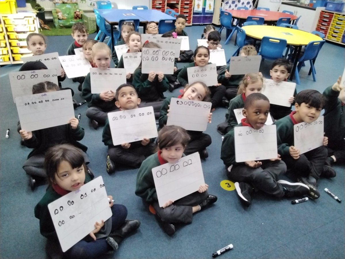 We consolidated our new grapheme in words and a sentence.  <a href="/YPSEnglish/">YPS English</a>