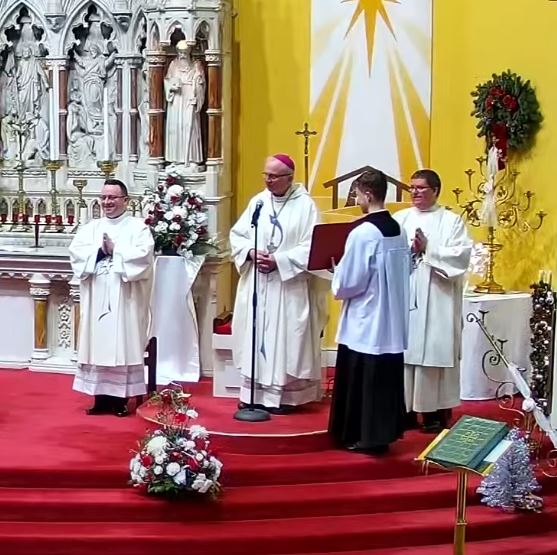 We congratulate Stephen Ward who was ordained to the Diaconate this lunchtime. watersideparish.net/stephens-ordin…