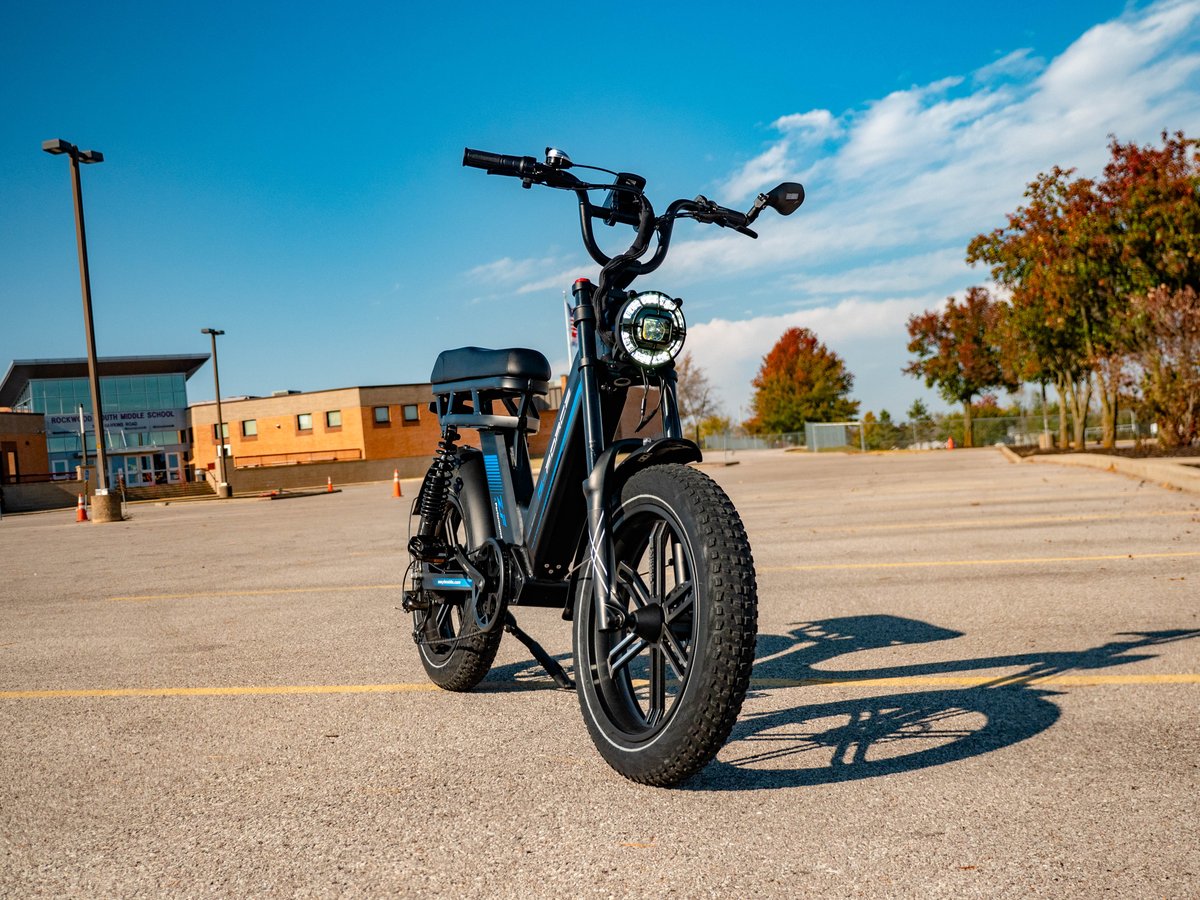 GforceEbike's tweet photo. ๐ฅ๐ฅ G-FORCE first step-thru ebike. ๐๐
What do you think of the ZF? โ๏ธโ๏ธ
๐https://t.co/wMbVR4ojNx
๐ธRandy Rides
#gforceebike #ebiketravel #ebikerevolution #ebikeporn #electricbiketours #weekendriders #freedomridersbiking #healthbike #healthride #healthcycle https://t.co/AqDdlGjMzf