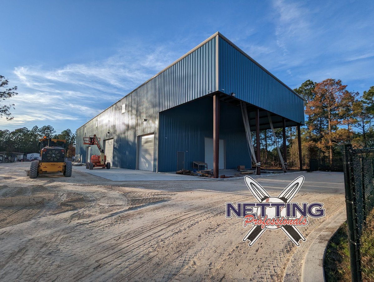 WillMinor09's tweet image. 🏟️ #FacilityFriday with the @NettingPros...

🛠️👷👷‍♀️ Update on the construction of our new offices, warehouse &amp;amp; netting fabrication facility. It is getting closer to completion...

More pics 📸 to come...

#NettingPros #NettingProsChat