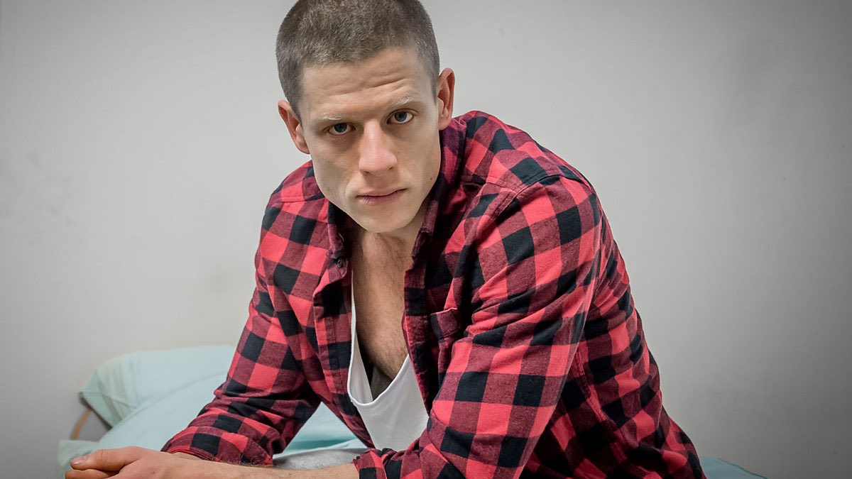Lindamax1960's tweet photo. If you haven’t watched the amazing Police drama Happy Valley I recommend it to everyone!⭐️@QueenLancashire that plays Sarg Catherine Cawood is incredible and @jginorton that plays Tommy Lee Royce is unreal.Mentally insane is the words I’m looking for!! xxxxxx⭐️⭐️ https://t.co/yP8wJf4BdK