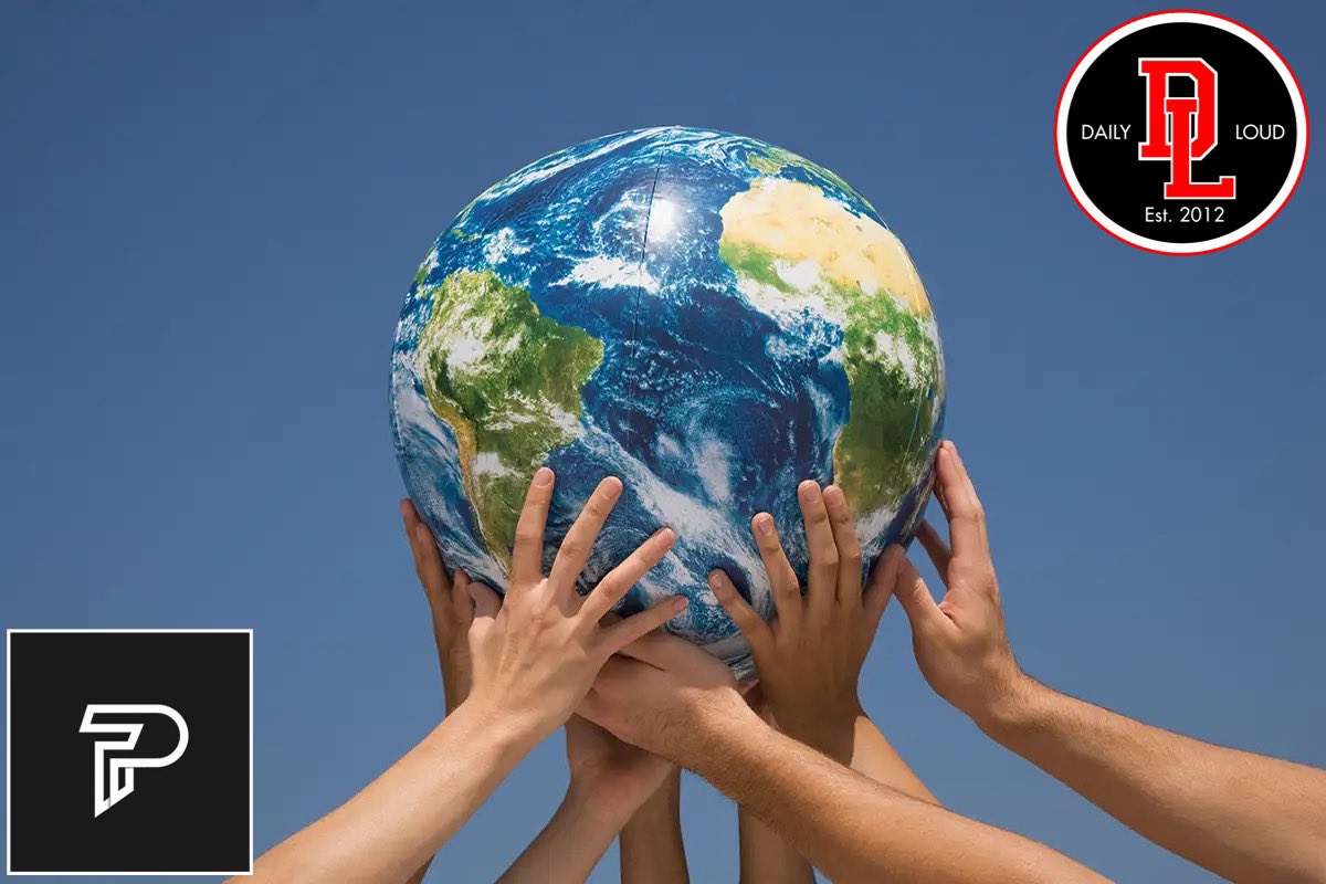 DailyLoud's tweet photo. Experts say humans will soon go extinct unless we can find 5 more earths 🌍😳 https://t.co/HS4FVtCzf7