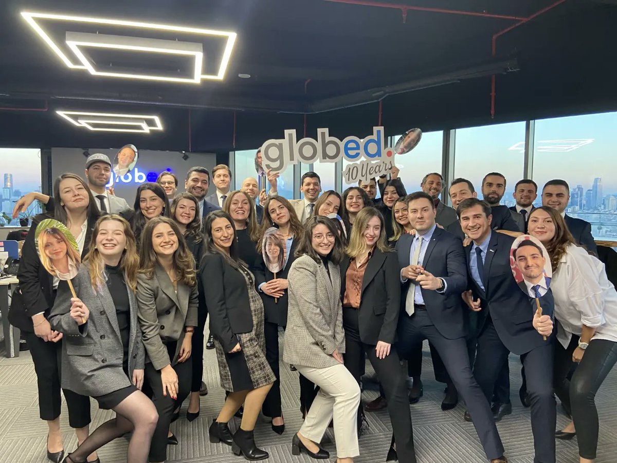 Globedteam's tweet photo. Globed 10 yaşında!
İlk günlerimizden itibaren bize inanan, güvenen, vizyonumuzu paylaşan, bize kapılar açan ve başarılarımızdan mutluluk duyan herkese şükranlarımızı sunuyoruz.
#globed #globedteam #lifeatglobed #globed10years https://t.co/WoXT4GFJwC