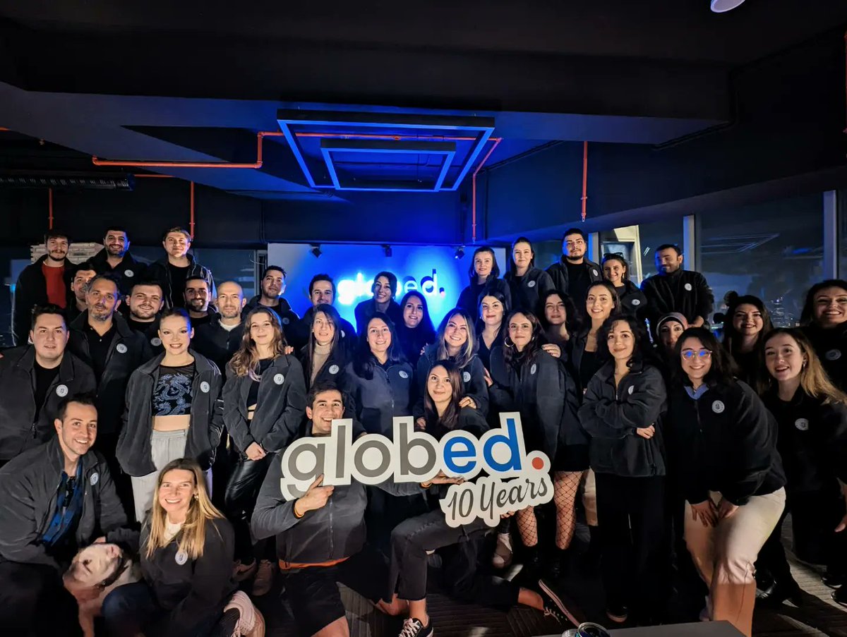 Globedteam's tweet photo. Globed 10 yaşında!
İlk günlerimizden itibaren bize inanan, güvenen, vizyonumuzu paylaşan, bize kapılar açan ve başarılarımızdan mutluluk duyan herkese şükranlarımızı sunuyoruz.
#globed #globedteam #lifeatglobed #globed10years https://t.co/WoXT4GFJwC