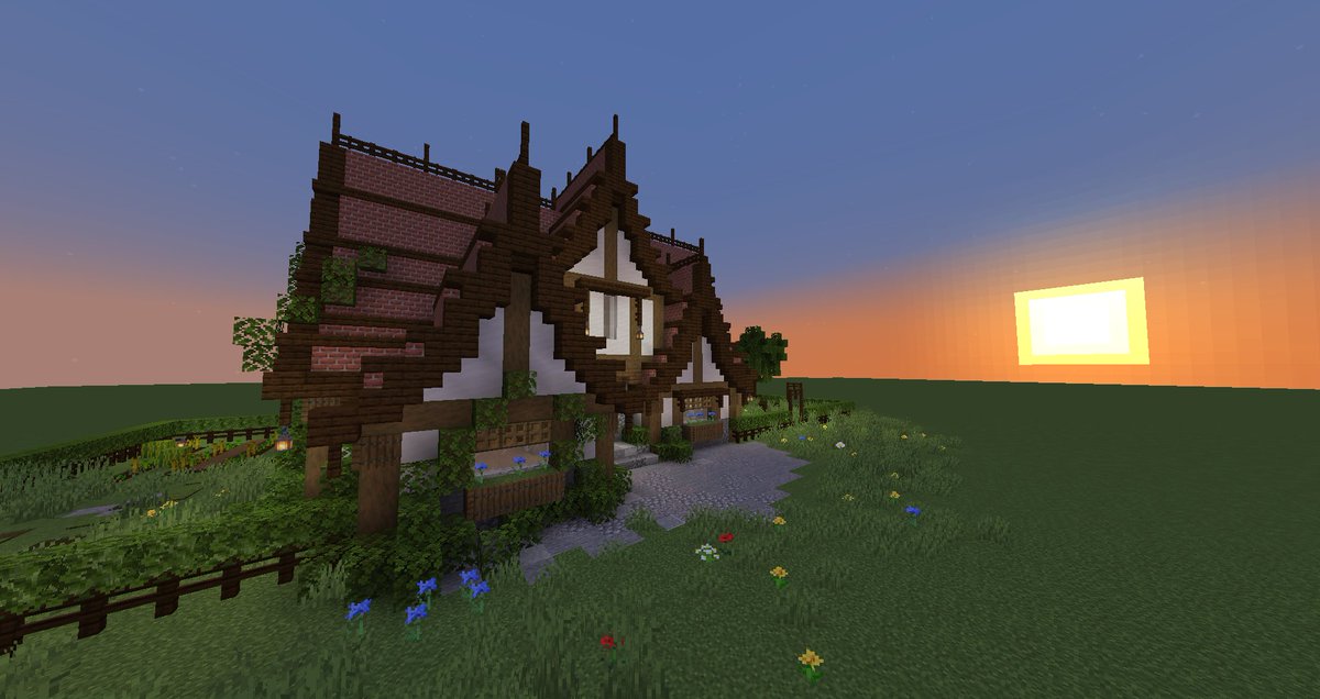Shochiku__'s tweet photo. spent 2hrs on this house just to realise I that I forgot to hit da record button :)) pain. https://t.co/FE46CwFjbe
