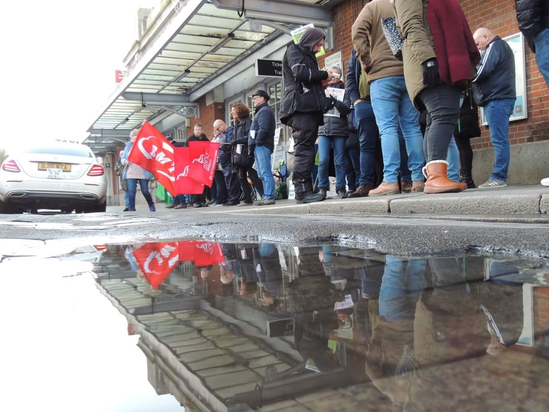 From friends - brilliant pictures at #TunbridgeWells Central Station today. #RMT and lots of trade union and Labour Party support.