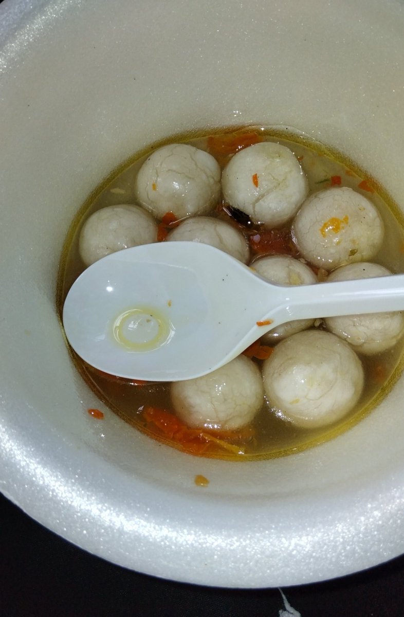 jeyaddict_'s tweet photo. @FOODFESS2 cimol goceng https://t.co/Y5BFCL2yNK